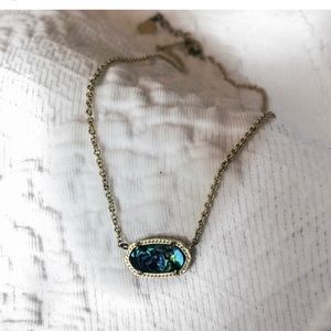 Kendra Scott necklace